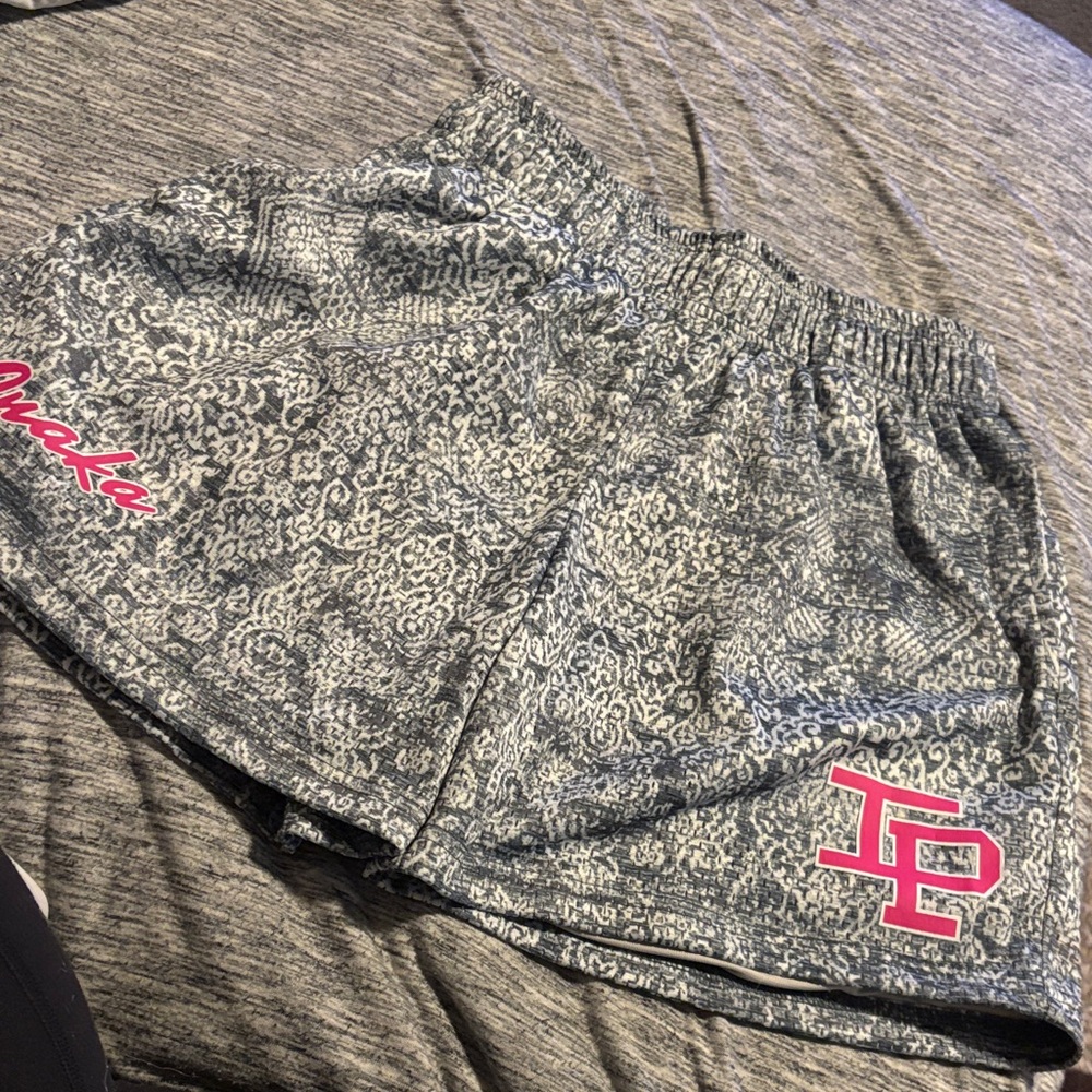 Grey Inaka shorts